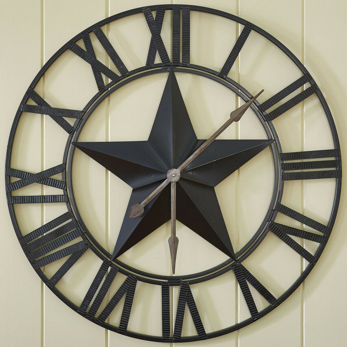 Primitive/Country Large Metal Star Wall Clock 35" Rustic - The Primitive Pineapple Collection