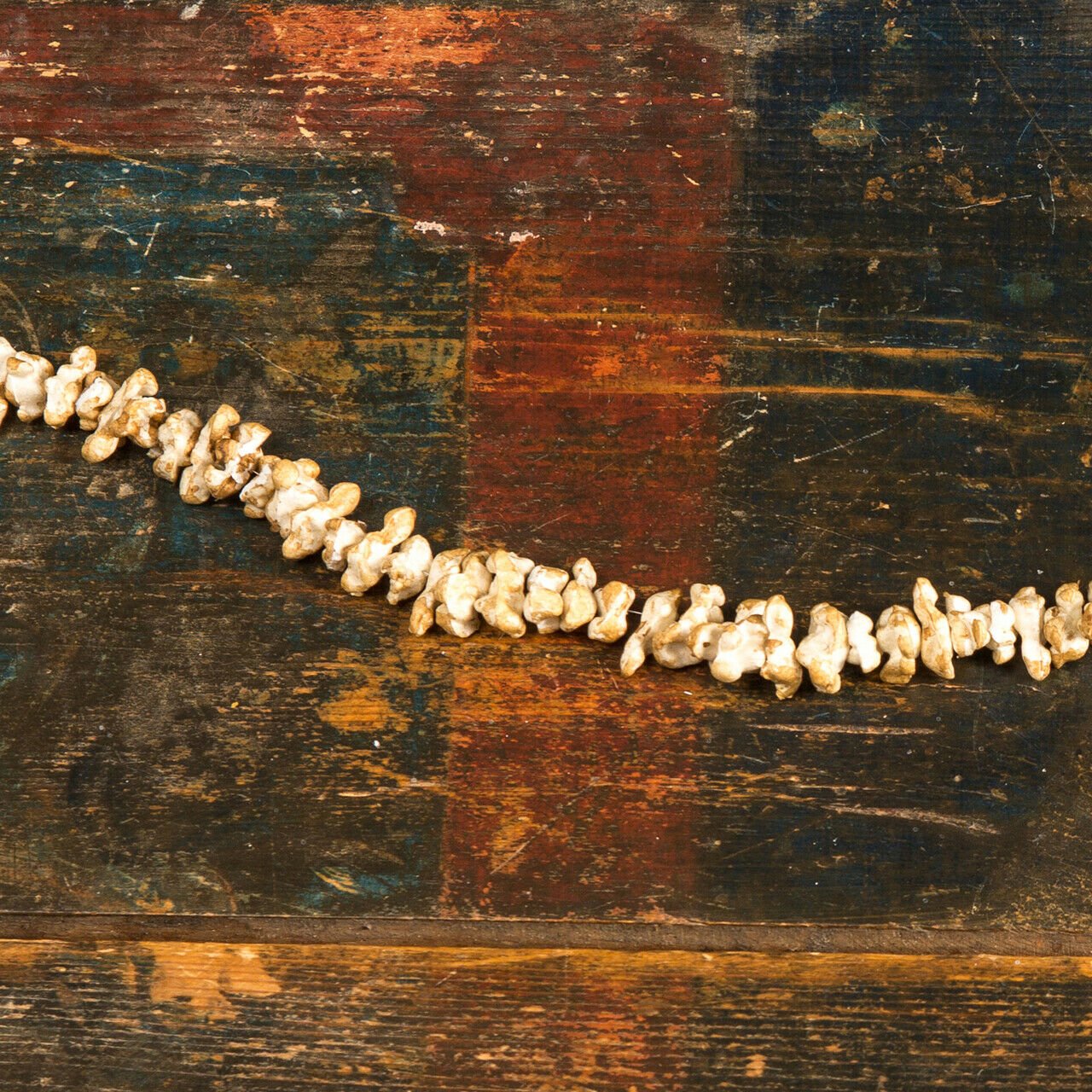 Primitive Farmhouse Popcorn Garland Christmas 9 foot - The Primitive Pineapple Collection