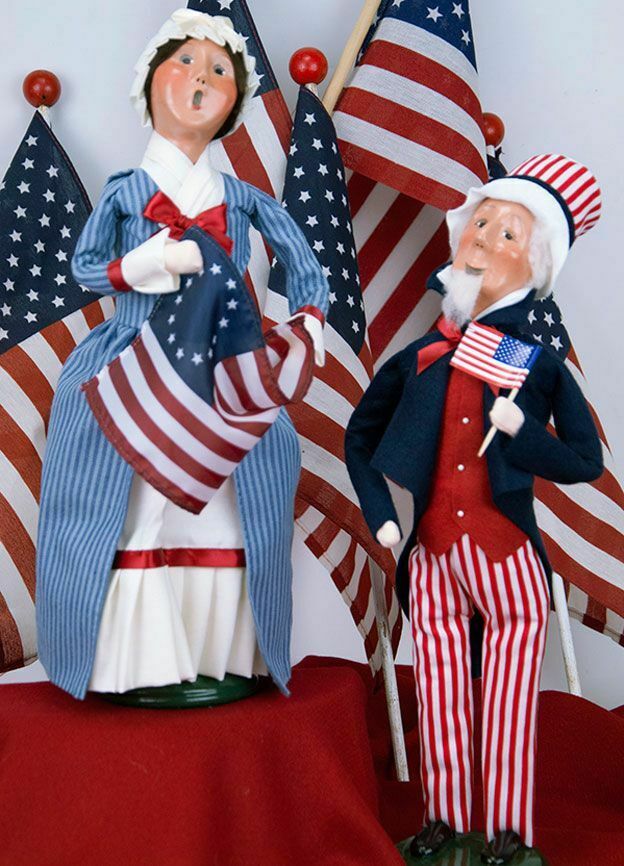 Primitive Collectable Byers Choice Betsy Ross Caroler New 554W - The Primitive Pineapple Collection
