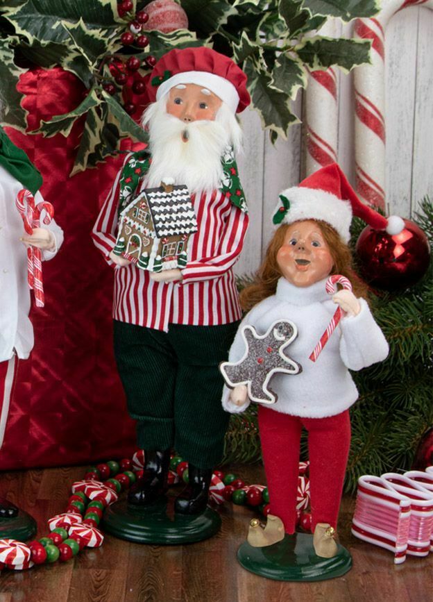 Byers Choice New Colonial Baking Santa 3223 Authorized Dealer - The Primitive Pineapple Collection