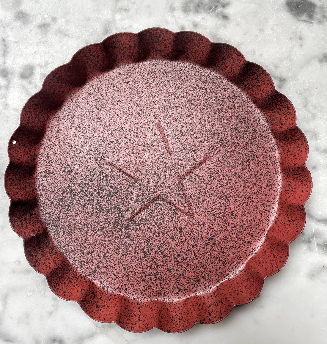 Primitive Farmhouse Tin Candle Plate with Star and Ruffled Rim 7.5&quot; - The Primitive Pineapple Collection