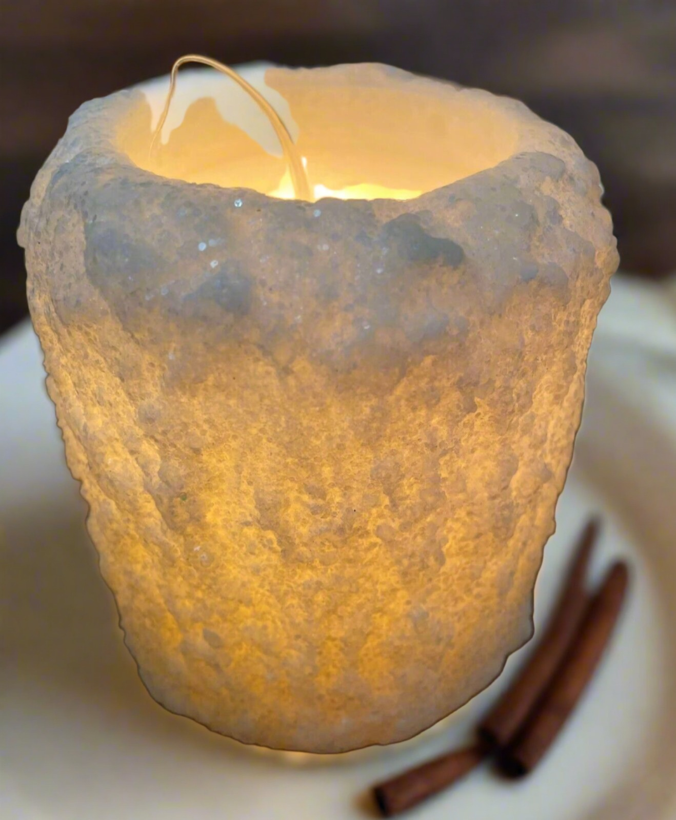 Primitive/Country Handcrafted Electric Hearth Candle Vanilla Stardust 5" x 4&