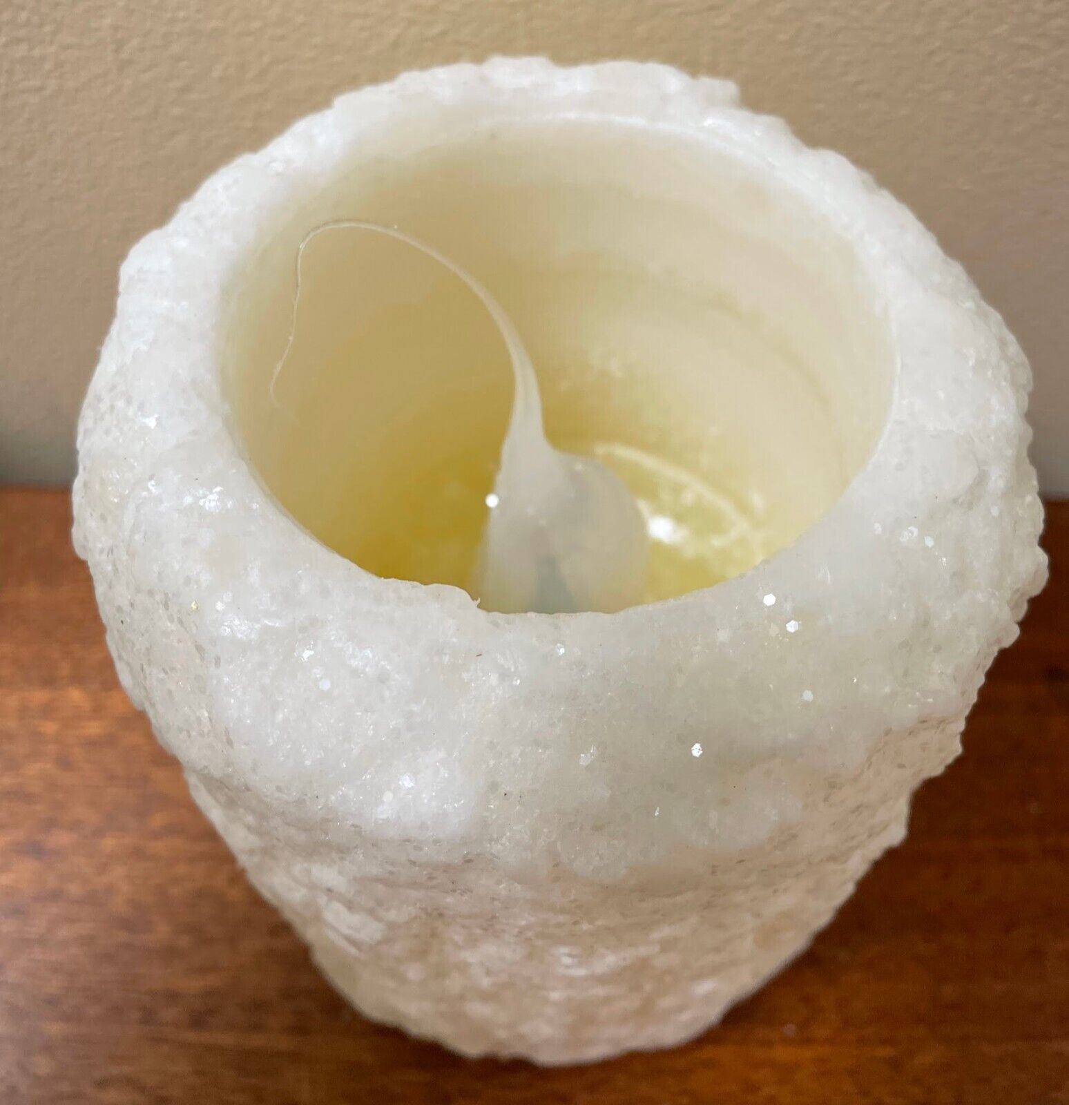 Primitive/Country Handcrafted Electric Hearth Candle Vanilla Stardust 5" x 4&