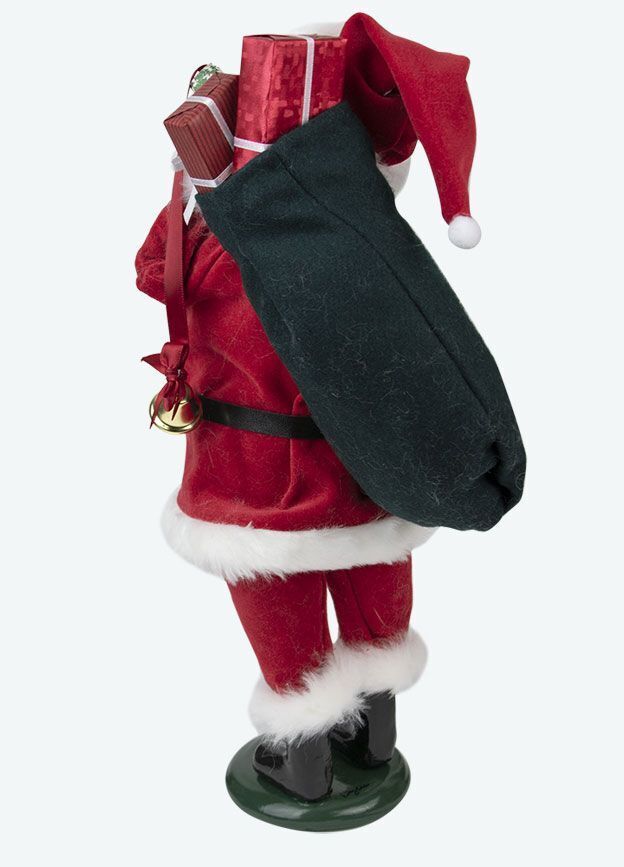 Byers Choice Carolers Christmas Classic Message Santa w/ Gifts ZBC79 - The Primitive Pineapple Collection