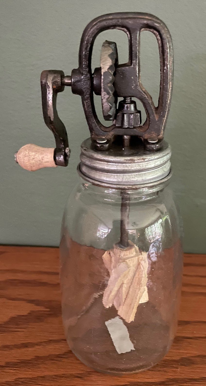 Primitive Farmhouse Retro Butter Churn Glass Mason Jar Crank Lid Display Only - The Primitive Pineapple Collection