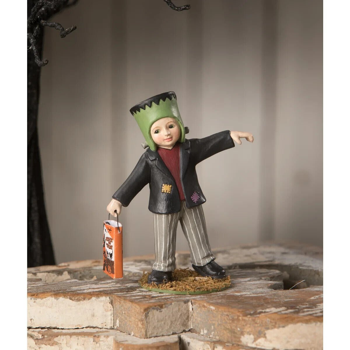 Bethany Lowe Halloween Frankenstein Larry Figurine Trick or Treater TD1205 - The Primitive Pineapple Collection