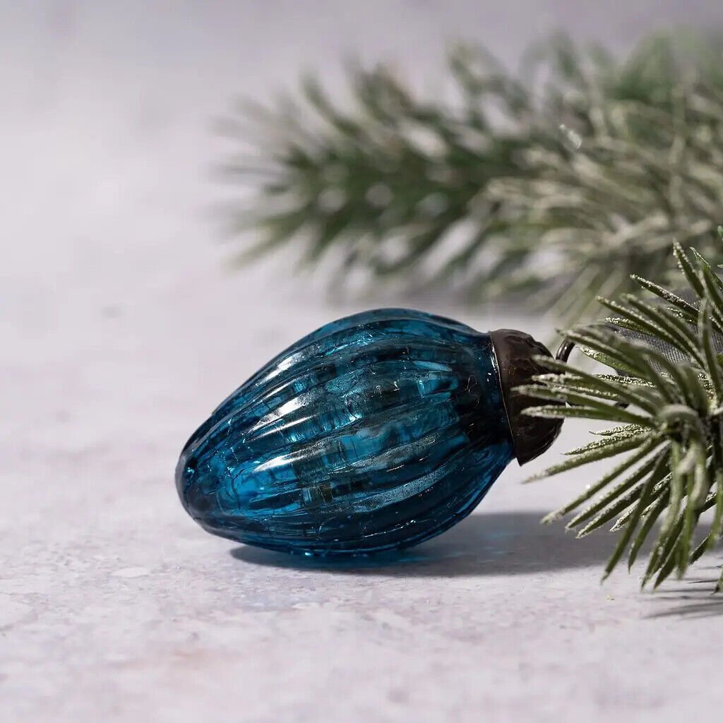 Handcrafted Christmas 1" Vintage Look Glass Pinecone Shaped Ornaments 6 pc set - The Primitive Pineapple Collection