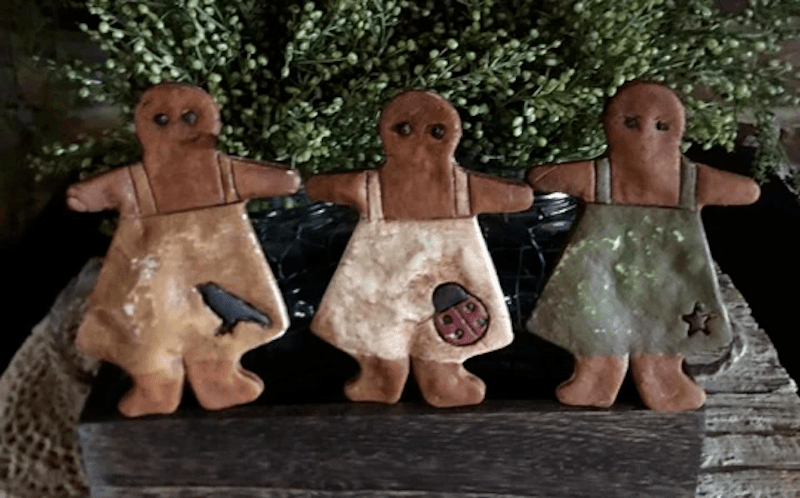 Christmas Handmade 5" Gingerbread Girls Bowl Filler Star/LadyBug/Crow - The Primitive Pineapple Collection