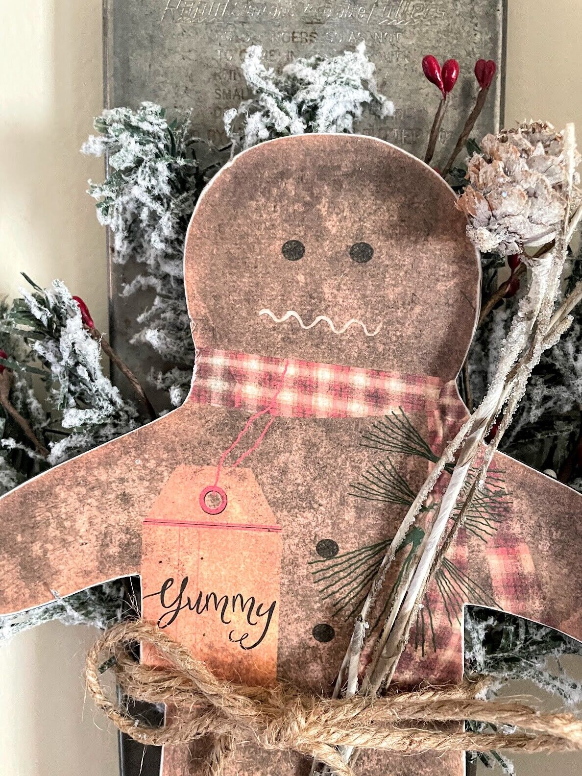 Primitive Christmas Gingerbread w/ Greens on Vintage Look Grater - The Primitive Pineapple Collection