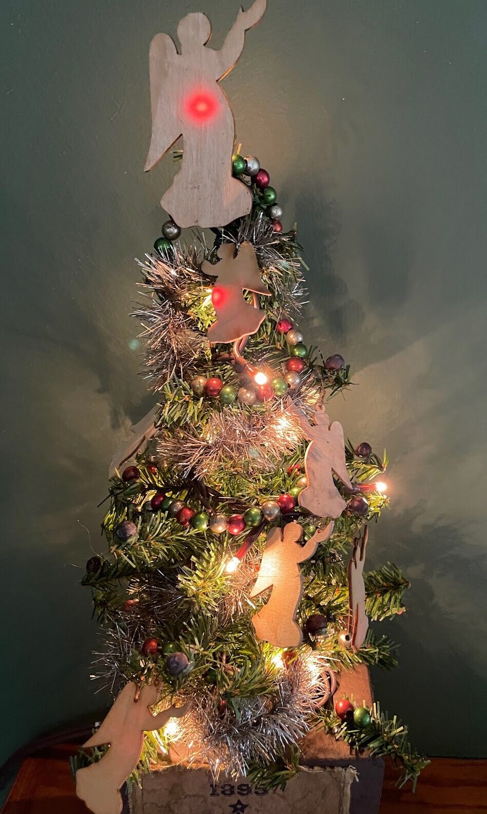 Primitive Electric Christmas Gatherings Christmas Tree Angels In Wood Box 17" - The Primitive Pineapple Collection