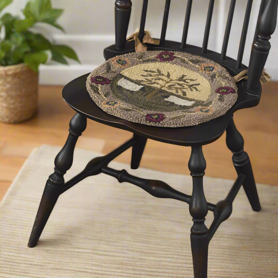 Primitive Farmhouse Willow & Sheep Hooked Chair Pad 14.5" - The Primitive Pineapple Collection