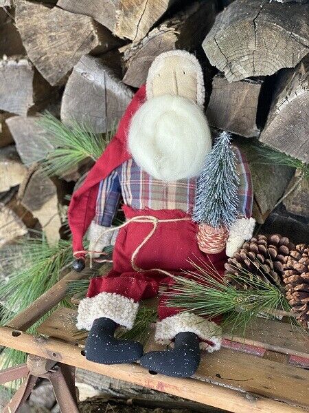 Primitive Farmhouse Christmas Lumberjack Rustic Santa w/ Tree 19&quot; - The Primitive Pineapple Collection