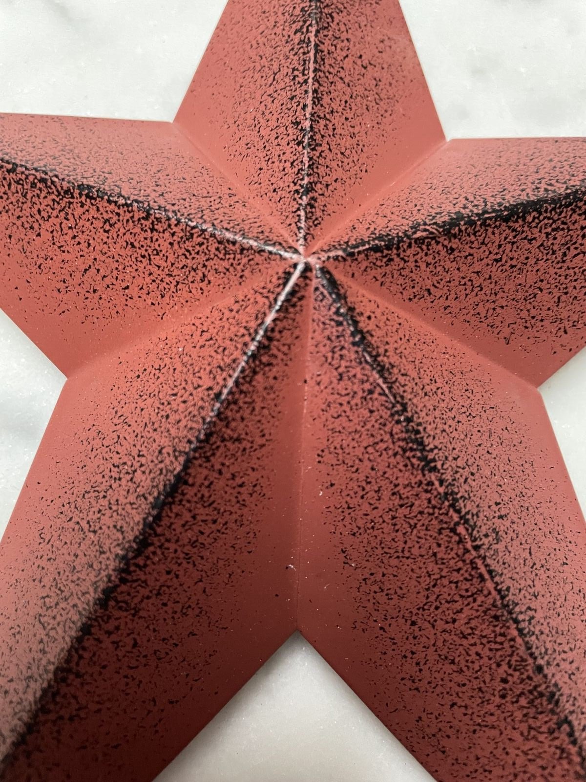 Primitive Farmhouse Country Red Tin Primitive Star 8" Wall Decor - The Primitive Pineapple Collection