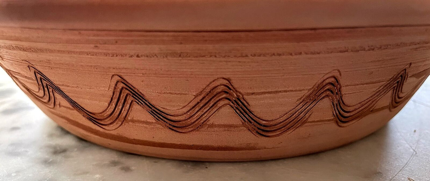 Handmade Primitive Redware Pottery Baking Dish Slipware Starburst 9" Signed - The Primitive Pineapple Collection