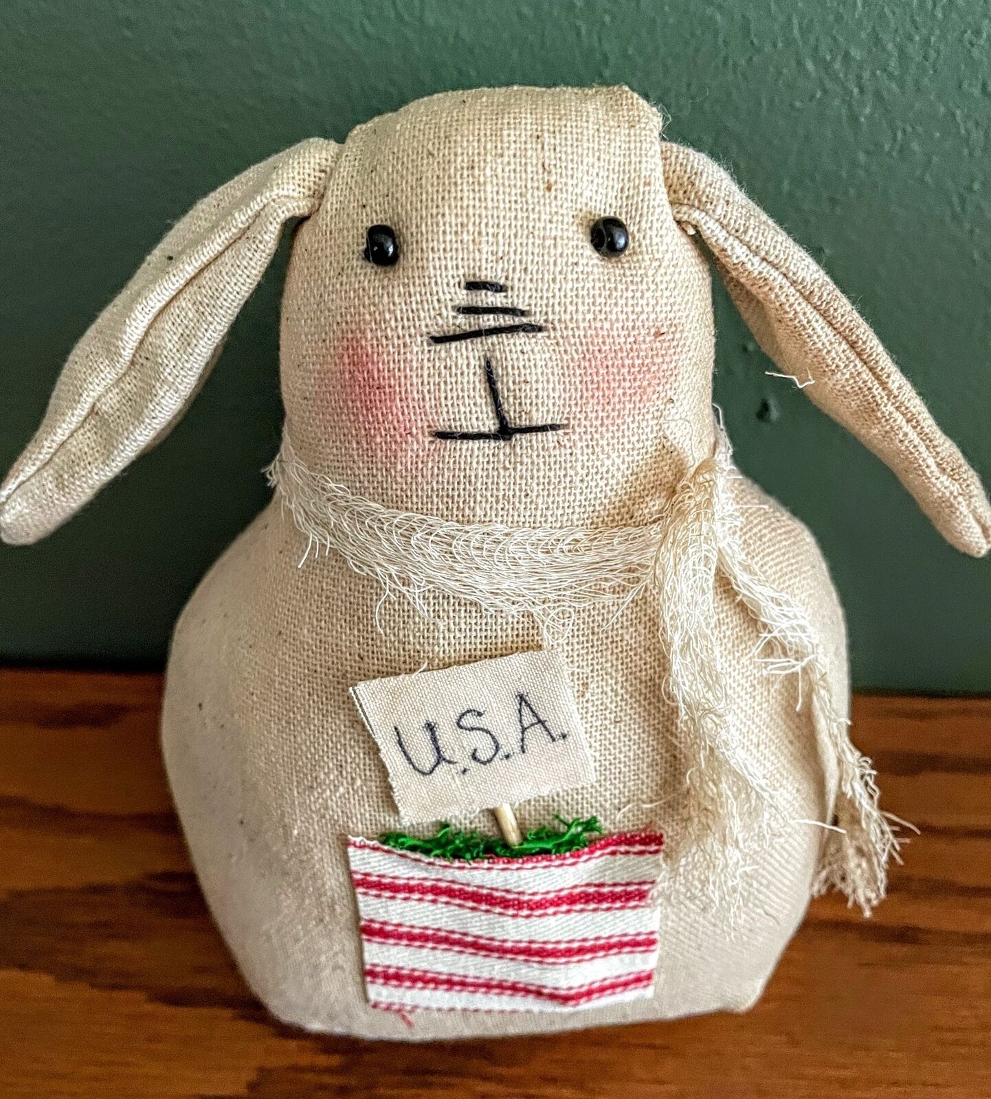 Primitive Handmade USA Spring Bunny/Rabbit Shelf Tuck 5" Farmhouse Folk Art - The Primitive Pineapple Collection