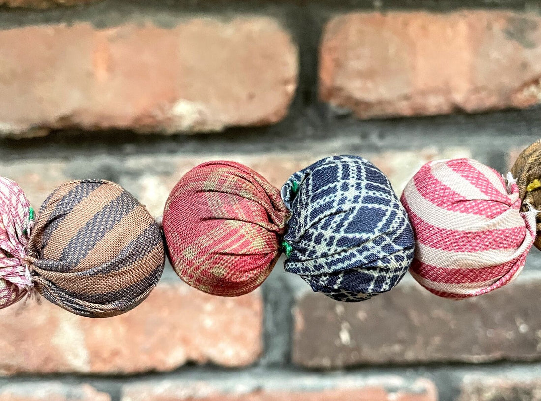 Primitive Colonial 1&quot; Fabric Rag Ball Garland String 62&quot; Homespun Fabric - The Primitive Pineapple Collection