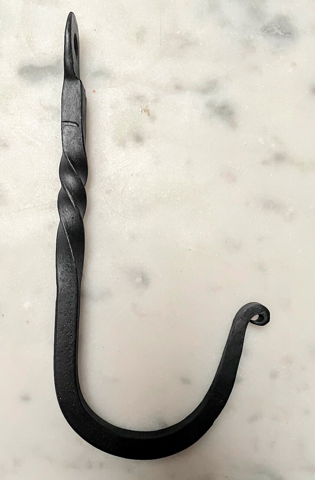 Primitive Colonial Wrought Iron 5.5&quot; Twisted Braid Prairie Black Hook - The Primitive Pineapple Collection
