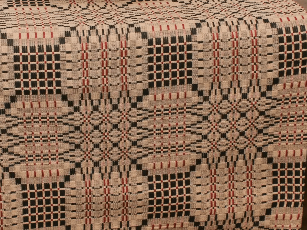 Primitive Colonial Farmhouse Tri Color Jacquard Table Runner 14x36 Cotton - The Primitive Pineapple Collection