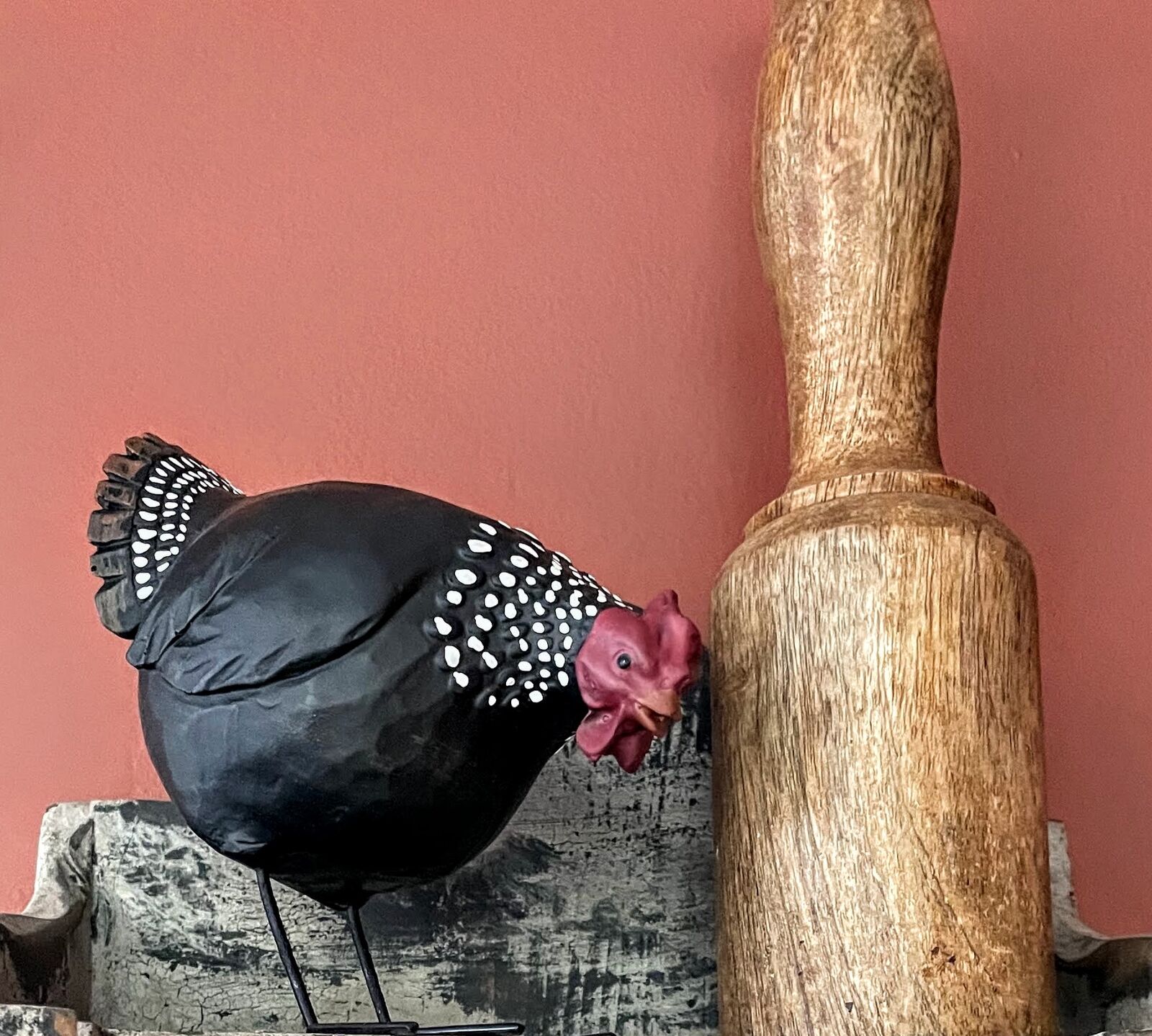 Primitive Farmhouse 6" Resin Black Chicken Rooster Figurine with wire Feet - The Primitive Pineapple Collection