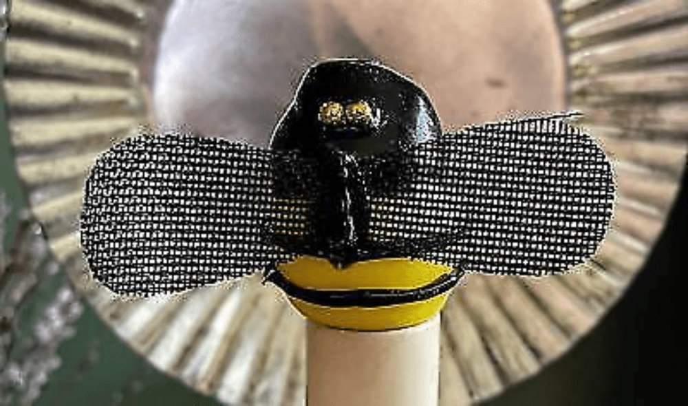 Primitive Farmhouse Handcrafted Bumble Bee w/ Wings Silicone Bulb Reusable - The Primitive Pineapple Collection