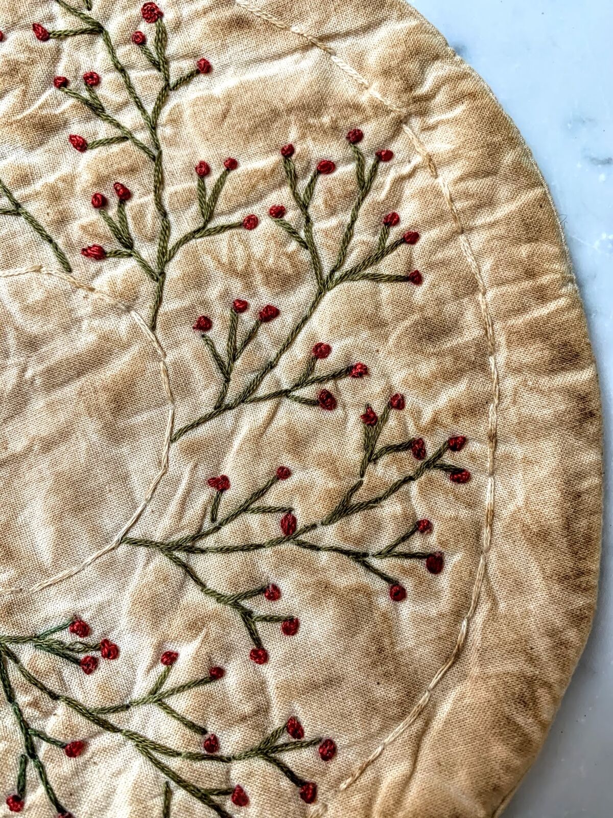 Primitive Handmade Candle Mat Grungy 8" Country Pip Berry and Vine Mat - The Primitive Pineapple Collection