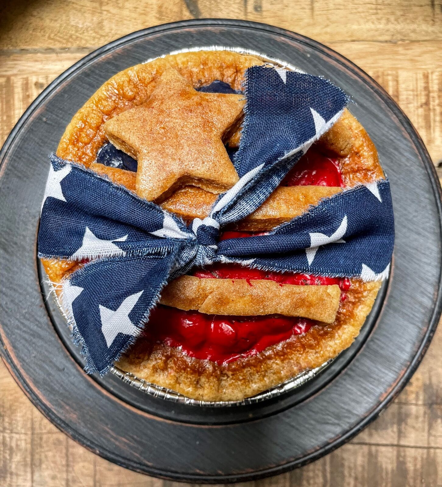 Primitive Colonial Americana 4” Cherry Pie with Flag Crust Choice of Scent - The Primitive Pineapple Collection