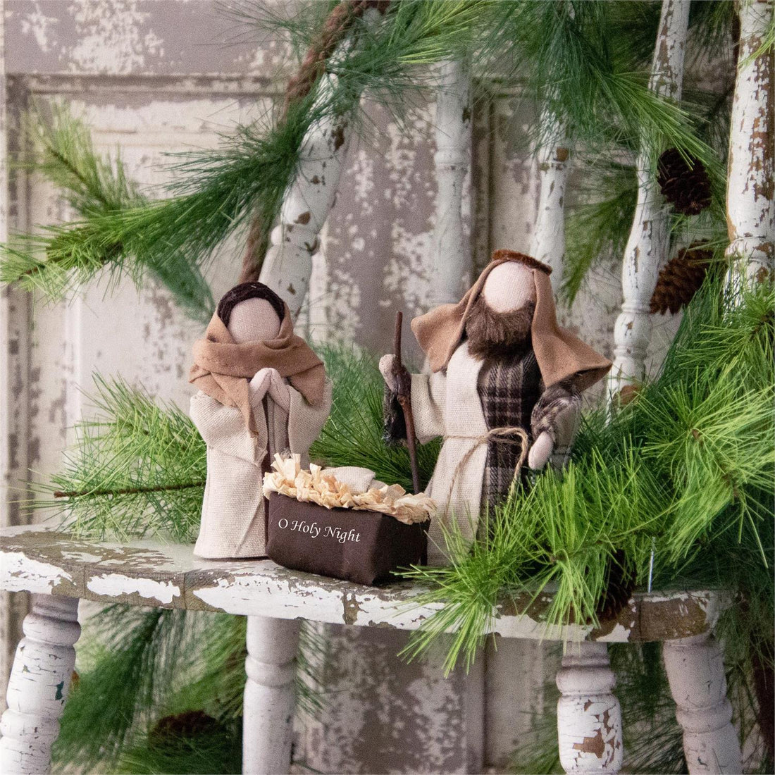 Christmas Primitive Oh Holy Night Nativity Figures 3 pc - The Primitive Pineapple Collection