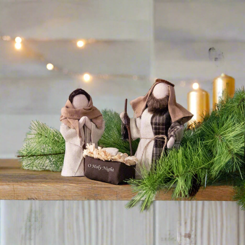 Christmas Primitive Oh Holy Night Nativity Figures 3 pc - The Primitive Pineapple Collection