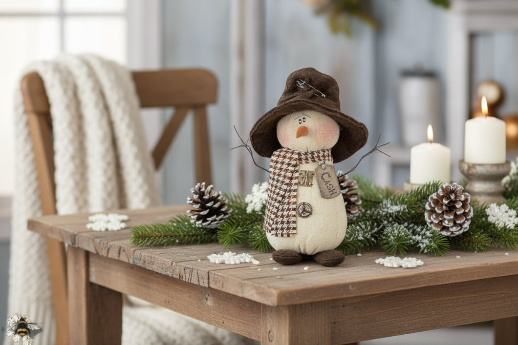 Honey and Me Christmas Cash the Salvage Snowman C23900 - The Primitive Pineapple Collection