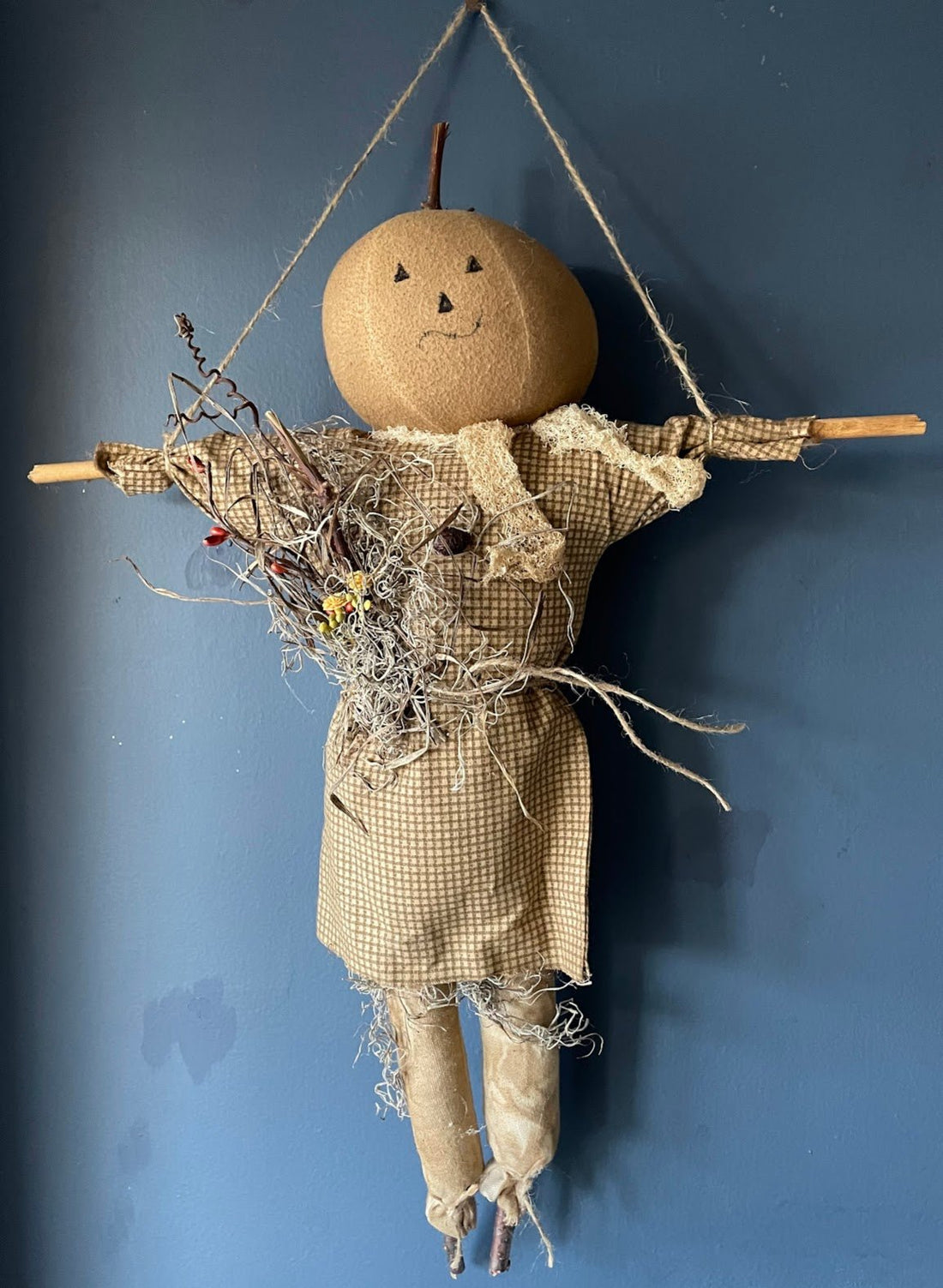 Primitive Handcrafted Folk Art Hanging Scarecrow Doll w/ Berries 14&quot; - The Primitive Pineapple Collection