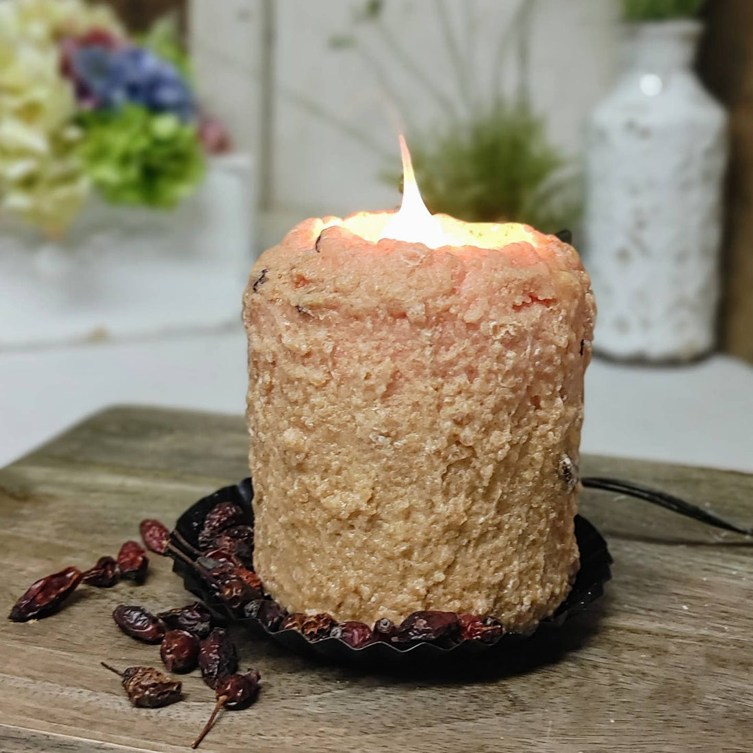 Primitive Country Handcrafted Electric Hearth Nutmeg and Cream Candle 5" x 4’5" - The Primitive Pineapple Collection