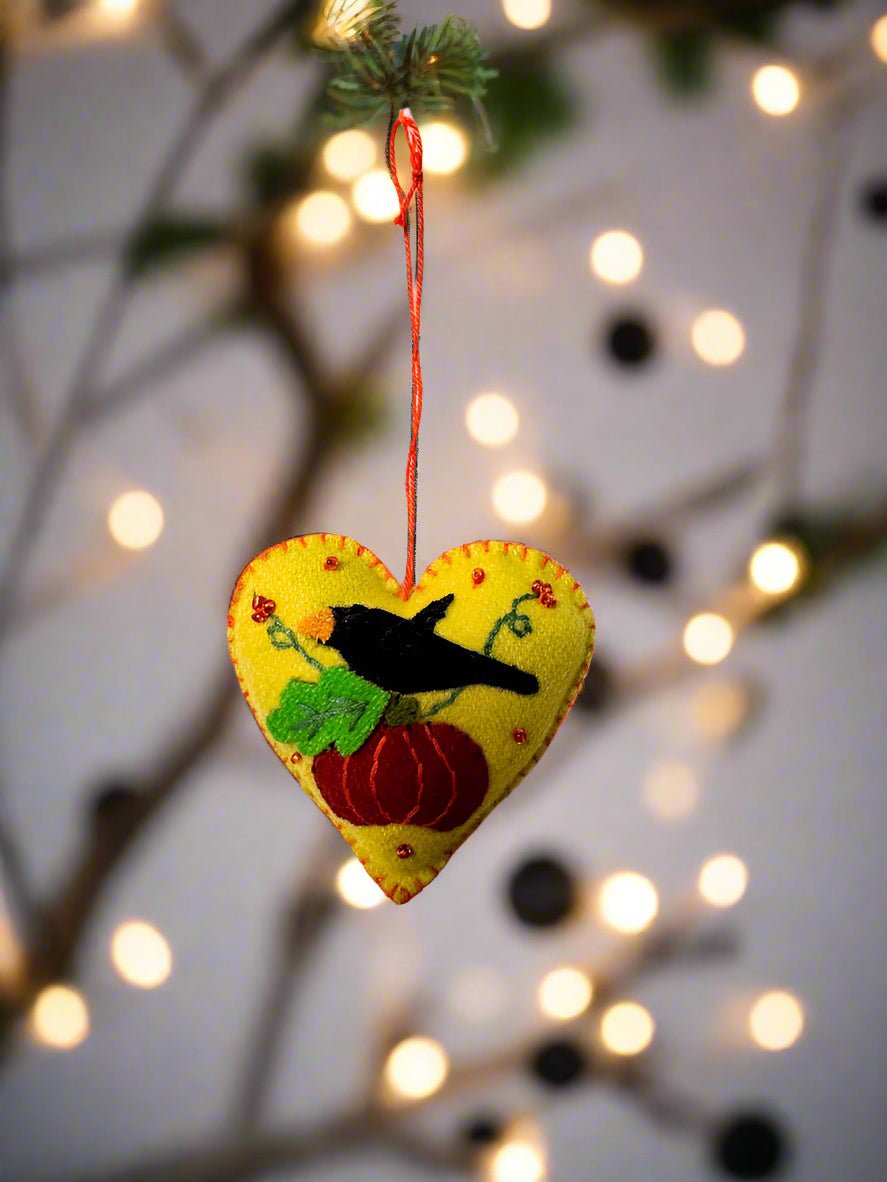 Primitive Handcrafted Halloween Felt 3” Jack O Lantern w/ Black Crow Ornament - The Primitive Pineapple Collection