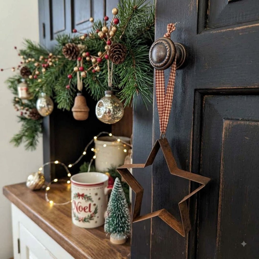 Primitive Colonial Hanging Metal Large Metal Star Cookie Cutter Ornament - The Primitive Pineapple Collection