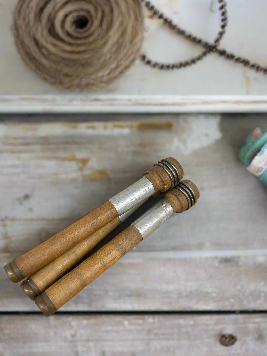 Primitive Everyday ONE pc 6.5&quot; Wood Quill - The Primitive Pineapple Collection