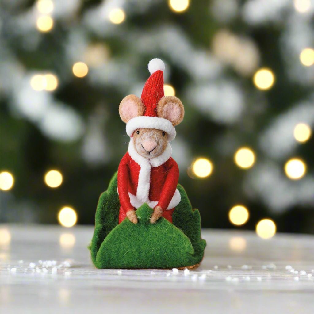 Primitive Christmas Felt Mouse Sledding on Leaf Ornament - The Primitive Pineapple Collection