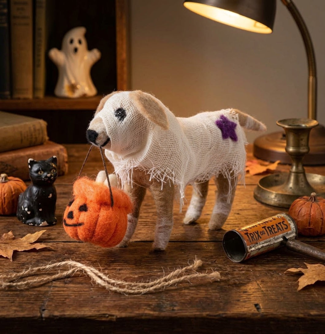 Halloween Trick or Treat Dog Critter | Primitive Folk Art Décor