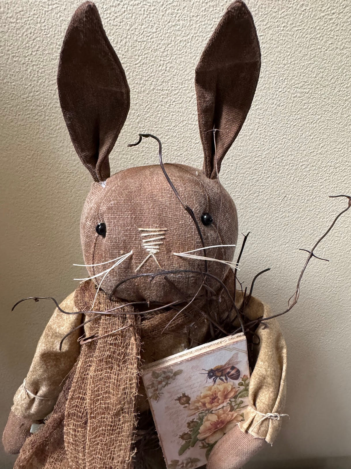 Primitive Folk Art USA Spring/Easter Bunny w/ Vintage Bee Book 18&quot;