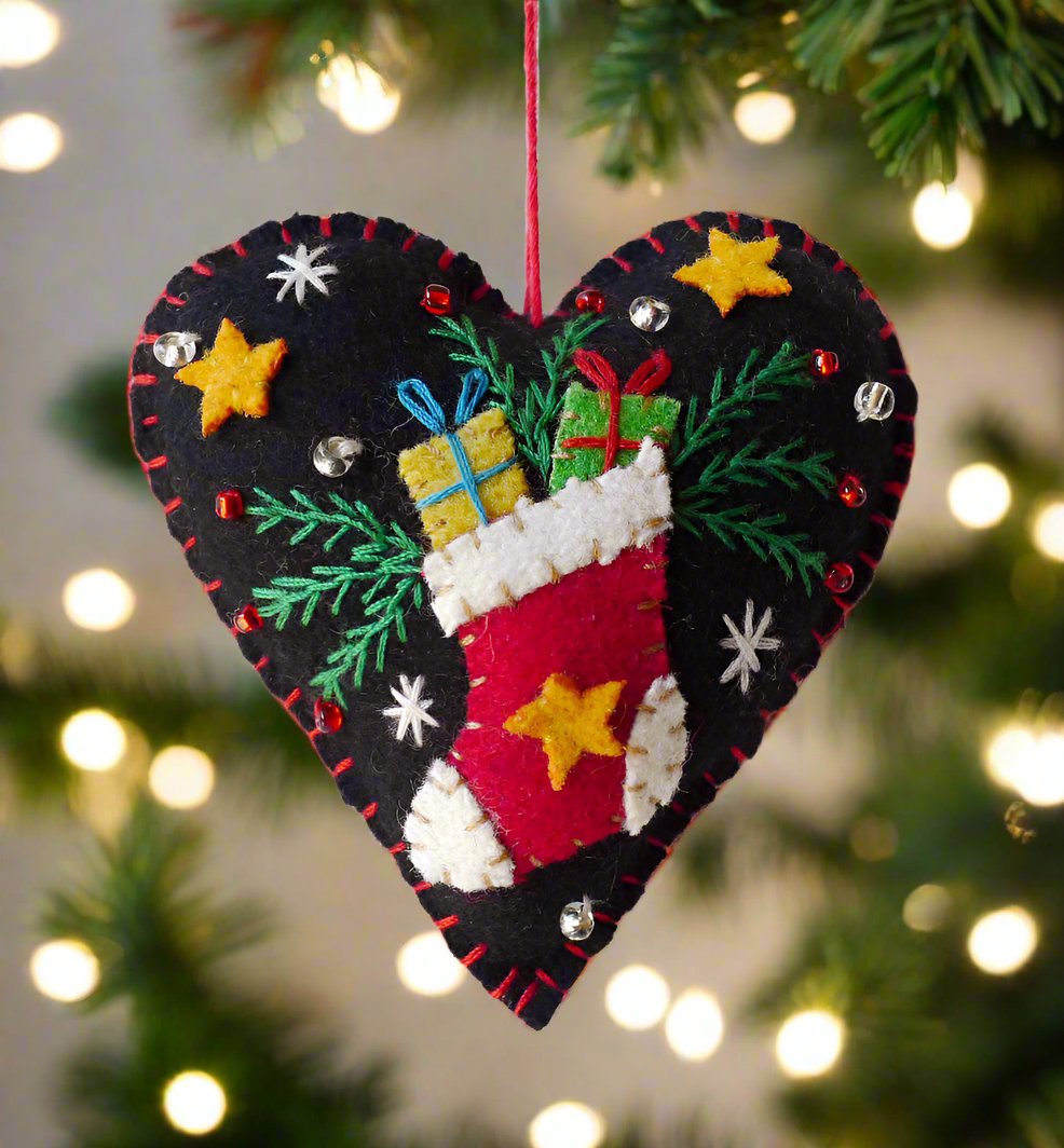 Primitive Christmas Handcrafted Felt 3” Black Heart w/ Stocking and Gifts Ornament