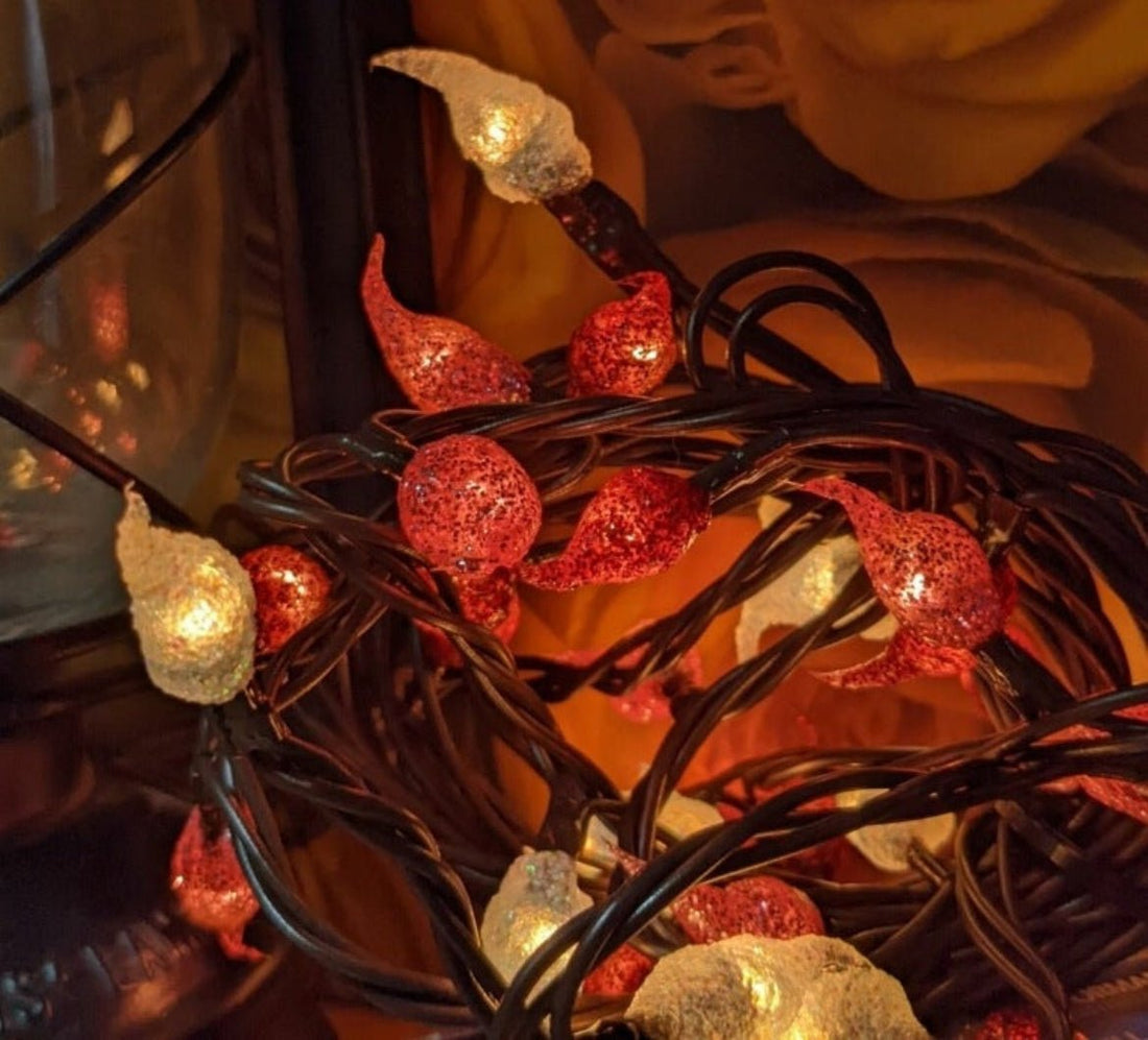 Handcrafted USA Farmhouse Candy Hearts Teeny 20 Ct. Rice String Light - The Primitive Pineapple Collection