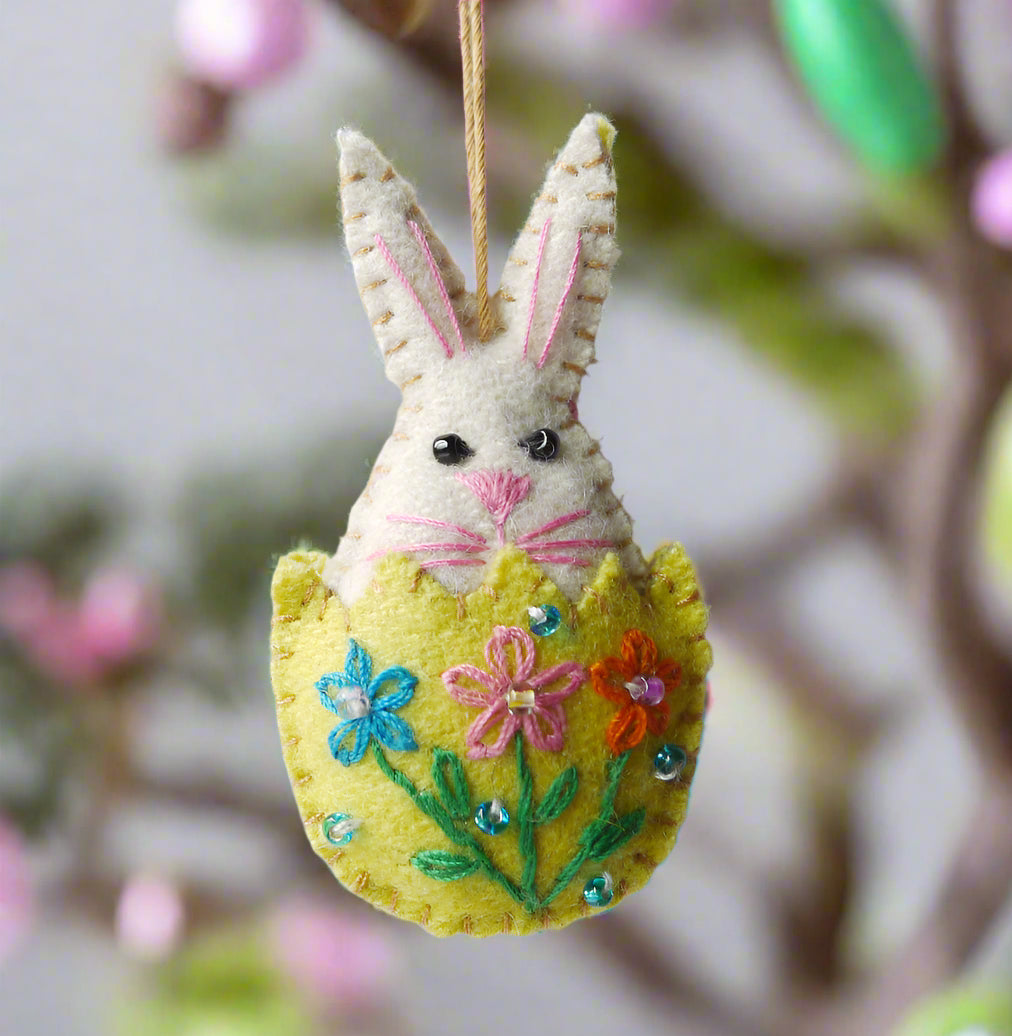 Primitive Handcrafted Spring Easter Felt 2.5” Heart w/ Spring Bunny in Egg Ornament