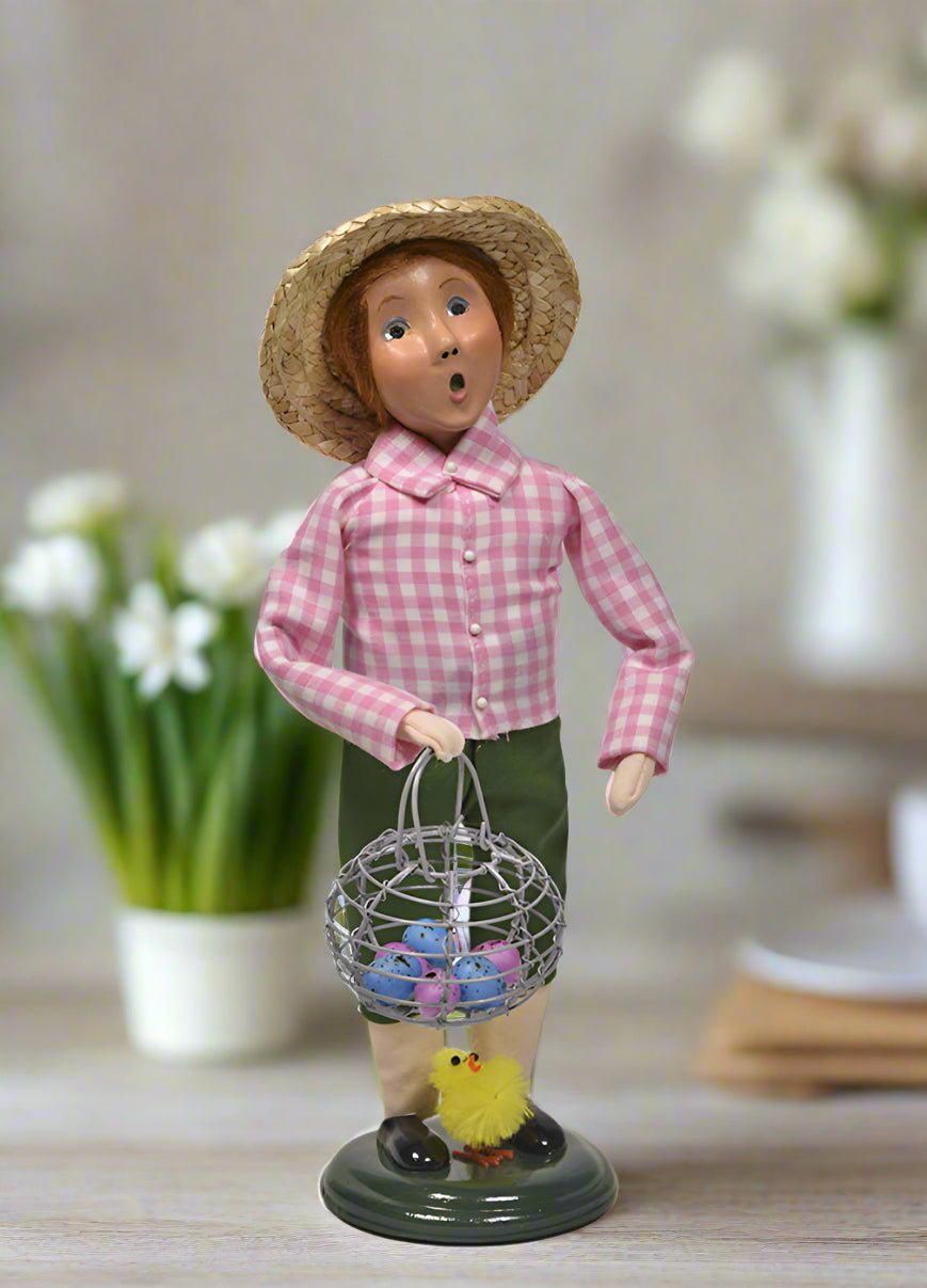 Primitive Colonial Byers Choice Easter Boy with Basket 2258B - The Primitive Pineapple Collection