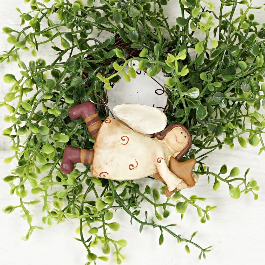 Primitive 4&quot; Flying Angel w/ Heart Ornament - The Primitive Pineapple Collection