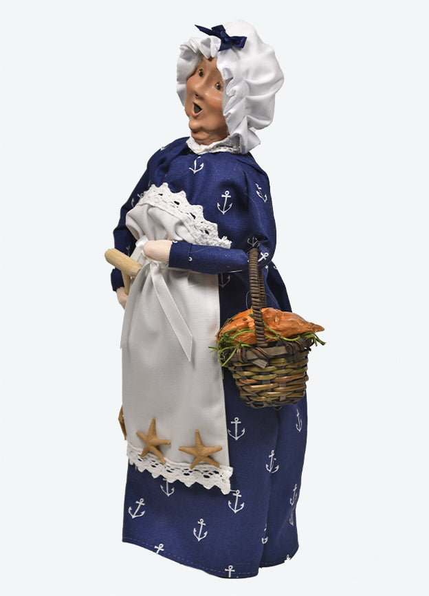 Colonial Byers Choice Nautical Mrs Claus w/Crabs 3254WC