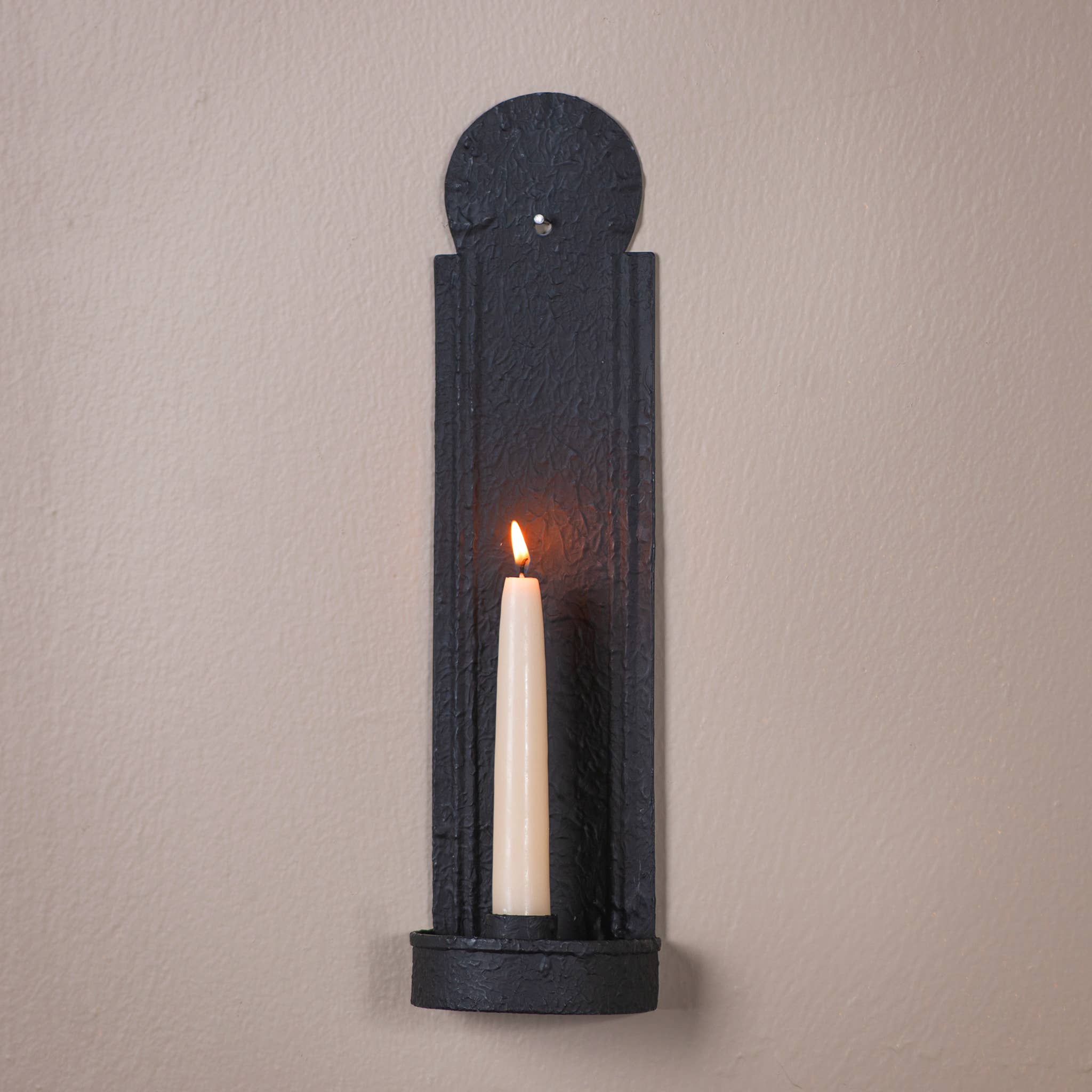 Primitive Colonial Windsor Candle Sconce 14&quot; - The Primitive Pineapple Collection