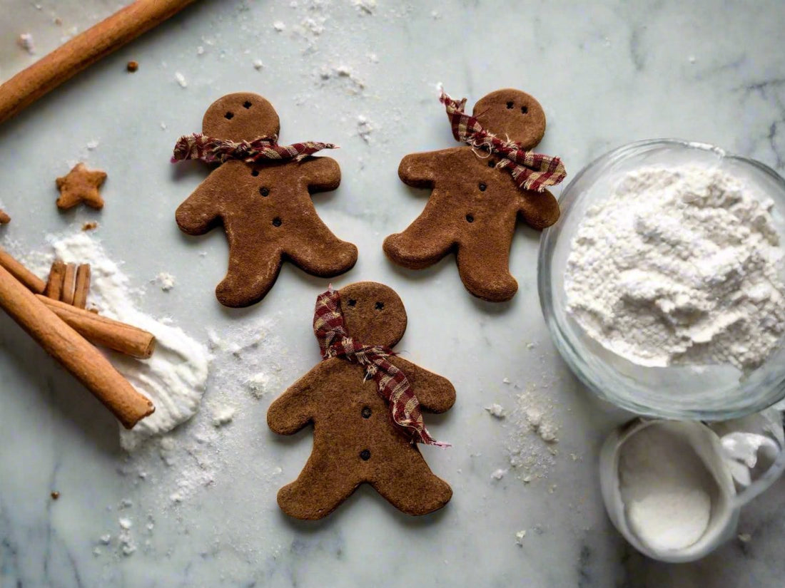 Primitive Colonial Christmas 3 pc Gingerbread Men w/ Homespun Fabric Bowl Filler