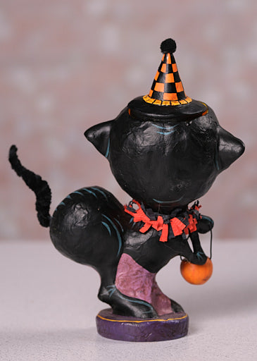 ESC and Company Halloween Fangs the Feline Jorge de Rojas 43070 Luminary