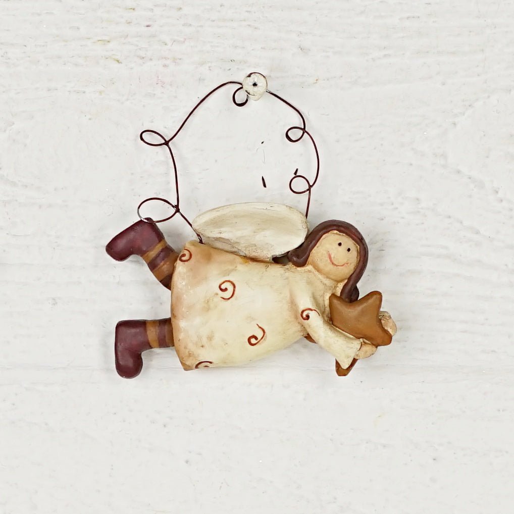 Primitive 4&quot; Flying Angel w/ Heart Ornament - The Primitive Pineapple Collection