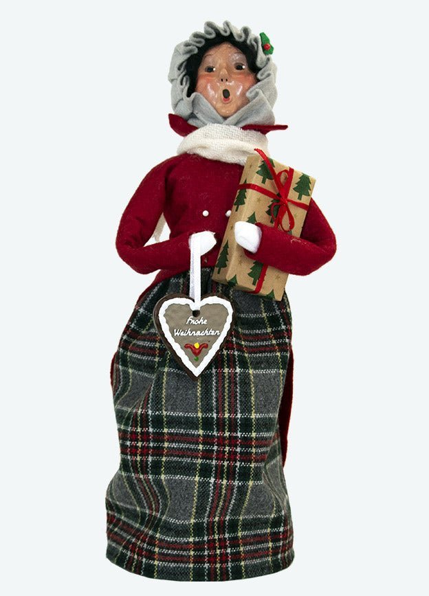 Byers Choice Carolers Christmas Family w/Cookie Woman 1247W - The Primitive Pineapple Collection
