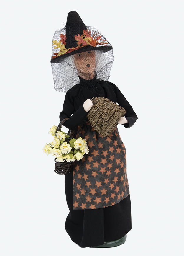Primitive Colonial Byers Choice Halloween Witch w Bee Skep 7241