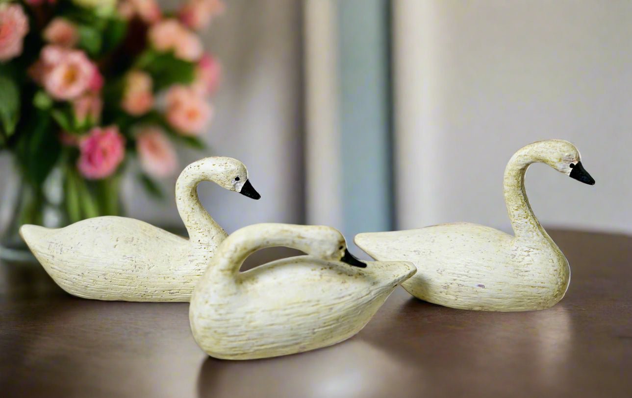 Primitive Farmhouse 3 pc Ivory Swan Shelf Sitters 4.5&quot; - The Primitive Pineapple Collection